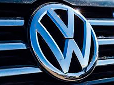 Volkswagen por sus récord de ventas apunta a liderar el sector